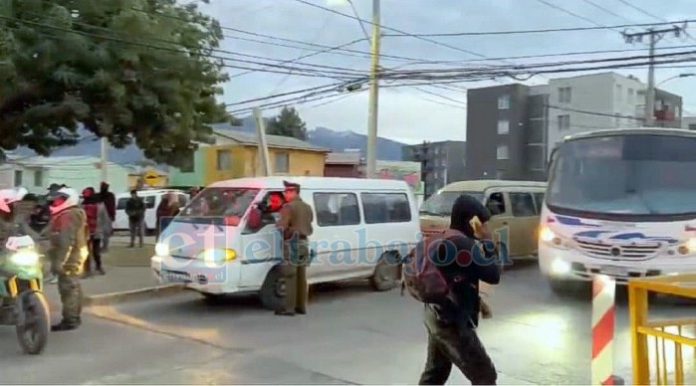 Un total de 11 detenidos tras fiscalización al transporte ilegal en el sector de Diego de Almagro.