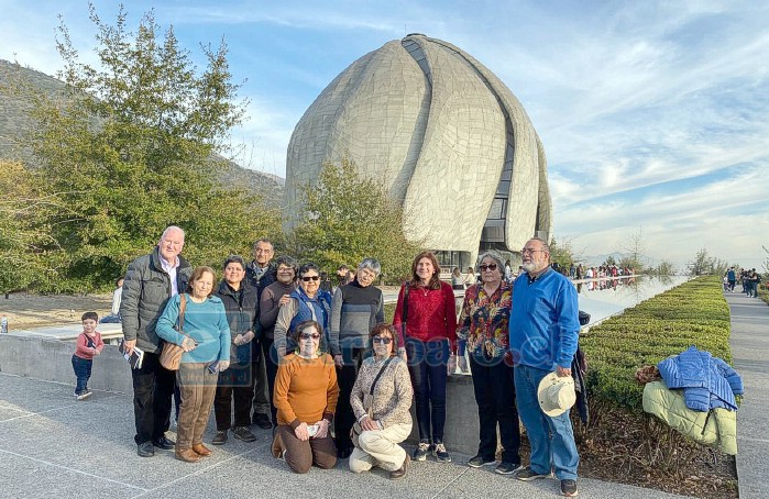 Club adulto mayor ‘Los Jubilosos’ de Santa María en el Templo Bahá’í.