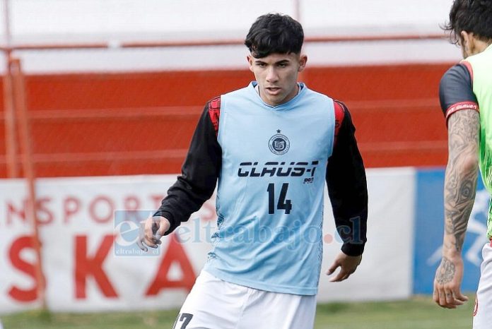 Vicente Álvarez integra la nómina de buena fe de la Selección Chilena Sub-20.