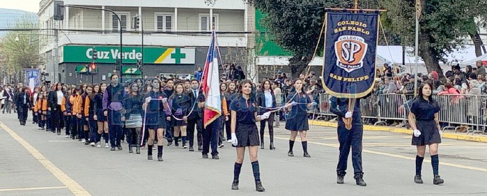 Las delegaciones de los colegios también estuvieron presentes.