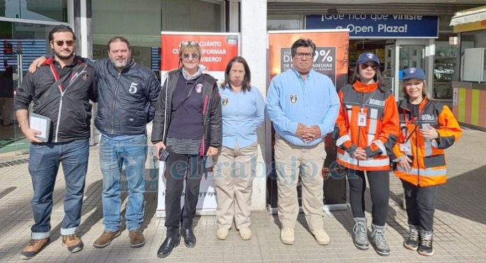 Bomberos lanzó campaña para captar a socios cooperadores.