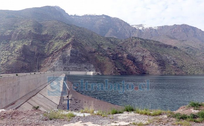 Embalse Chacrillas de Putaendo, con agua asegurada hasta 2027 (Imagen de archivo).