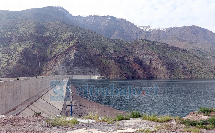 Embalse Chacrillas de Putaendo, con agua asegurada hasta 2027 (Imagen de archivo).