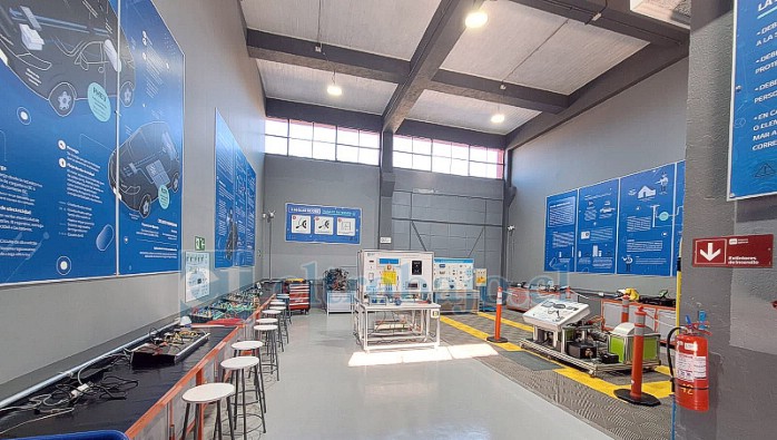 Este es el moderno laboratorio inaugurado en la Escuela Industrial.