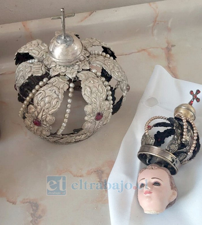 Tanto la corona de la Virgen como la cabeza del niño Jesús, fueron recuperadas.