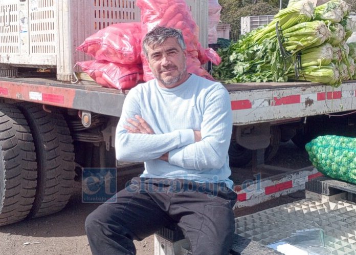 Eugenio Galleguillos Varas, comerciante que se queja contra AFEMA, porque no lo dejan ingresar al recinto.