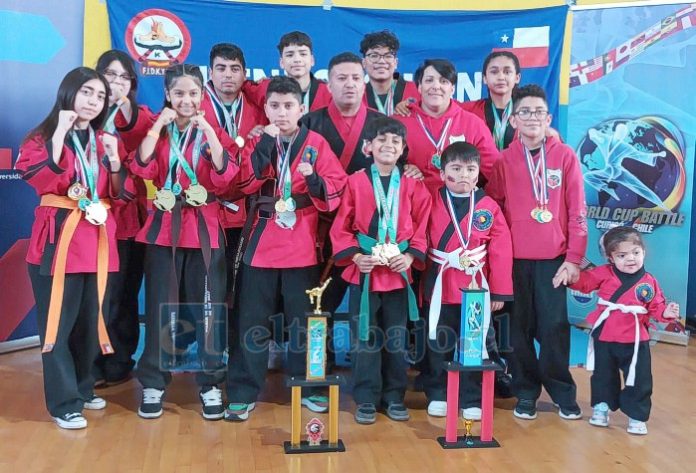 Integrantes de la Academia Tang Soo Do San Felipe que clasificaron al Campeonato Mundial 2026.