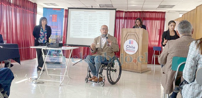 Cada una de las organizaciones expuso su proyecto. 
