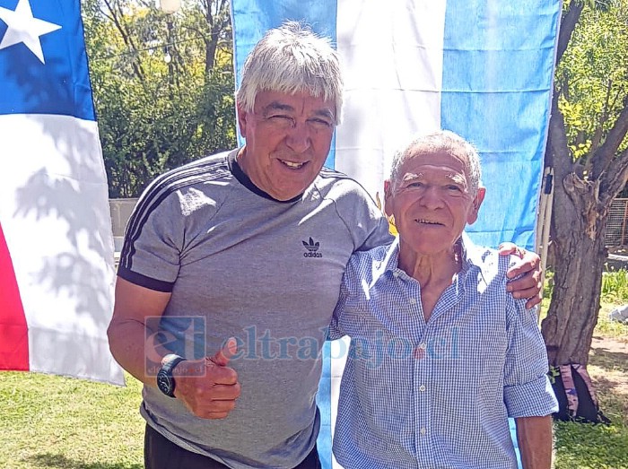 A la izquierda, Manuel Bustamante junto a Humberto ‘Chico’ Tapia.