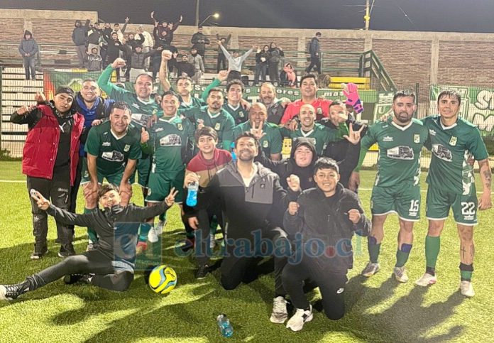 De manera muy sólida, Unión Tocornal clasificó a los cuartos de final de la ‘Orejona 35’.
