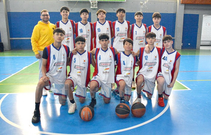 La selección U15 de la Abar fue la única que logró el objetivo de clasificar a un Nacional Federado.