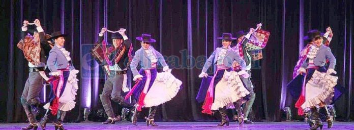 Hoy se presentará el BAFONA en el gimnasio Alejandro Rivadeneira (Imagen de archivo).