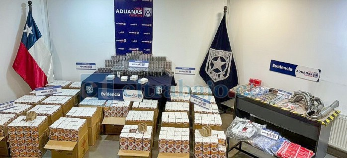 Fuegos artificiales, cigarros de contrabando y anabólicos fueron incautados.