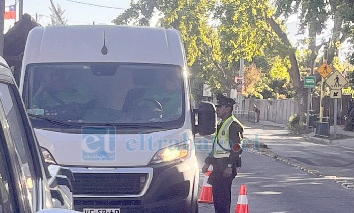 Carabineros refuerza campaña y controles por fin de semana largo.