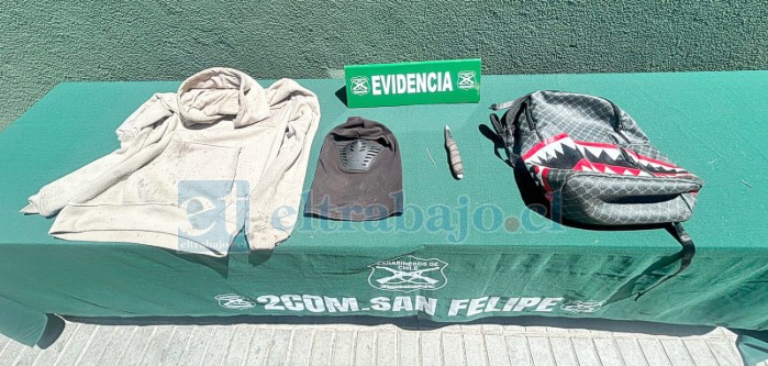 Con esta arma blanca fue intimidado el guardia de seguridad.