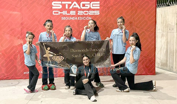 La Academia Diamonds Dancer’s, perteneciente al Liceo Bicentenario Cordillera, obtuvo un destacado Segundo Lugar Nacional en el campeonato World Cup Stage.