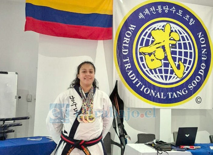 Javiera González, cinturón negro cuarto Dan, rindió su examen en Colombia y obtuvo el grado de Maestra en Tang Soo Do Moo Duk Kwan.