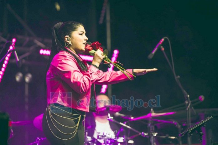 Con su primera composición, la cantante obtuvo el tercer lugar en el Festival Palmenia Pizarro 2025.