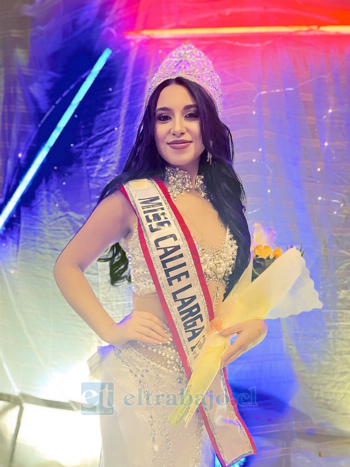 Annai Olguín, 24 años de edad, Miss Calle Larga 2025.