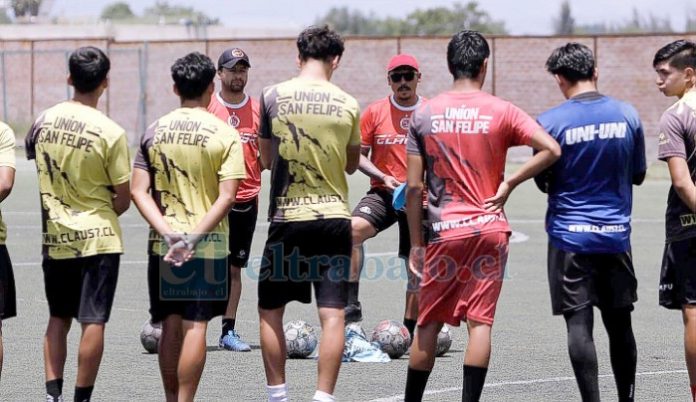El equipo albirrojo ha trabajo sin pausas para llegar bien al duelo de hoy.