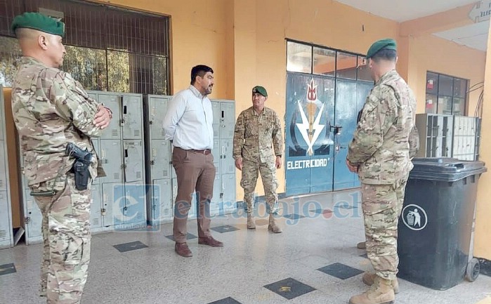 Delegado provincial recorrió los locales de votación.