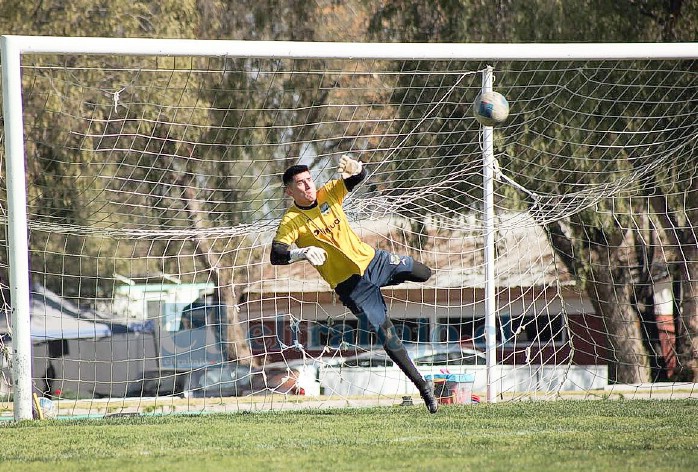 Tras dos años en la Segunda División Andrés Fernández retorna al pórtico del Uní Uní 