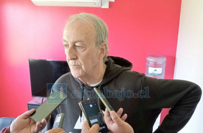 Raúl Delgado hizo saber el crudo momento económico del Uní Uní.