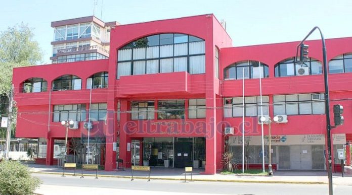 Concejales piden la remoción del administrador municipal.