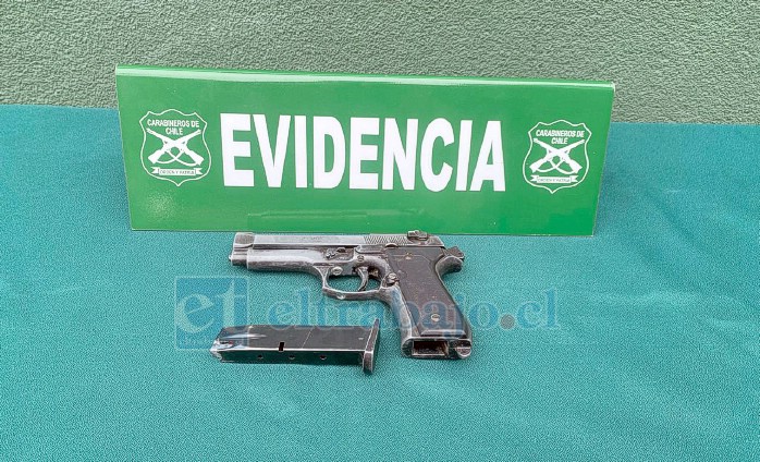 Esta es el arma incautada por Carabineros.
