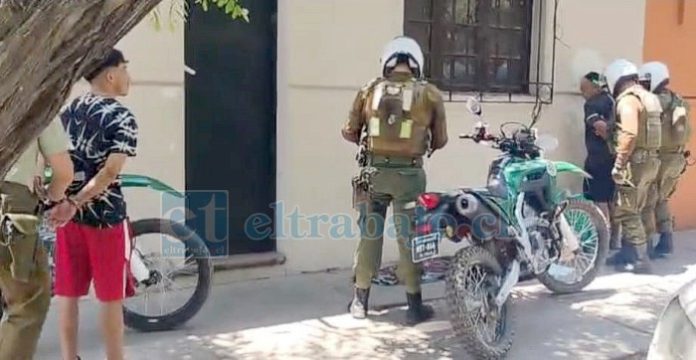 Momento en que estos dos delincuentes son detenidos.