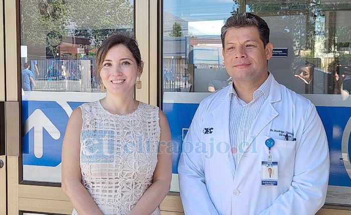 Susan Porras, directora del SSA y el doctor Rodrigo González, director del Hospital San Camilo. 