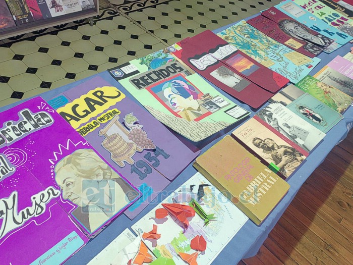 En la jornada se expusieron lapbooks, scrapbooks, creaciones literarias y esculturas de origami inspiradas en Poema de Chile.