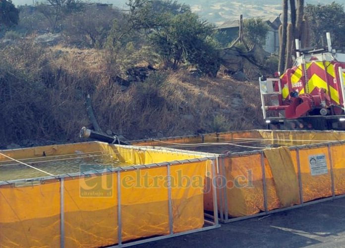Incendio forestal. Bomberos de San Felipe se capacitan en el combate de estos siniestros (Imagen de archivo).