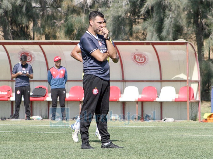 El extécnico del Uní Uní, Francisco Palladino, será el entrenador de Santiago Wanderers el 2026.