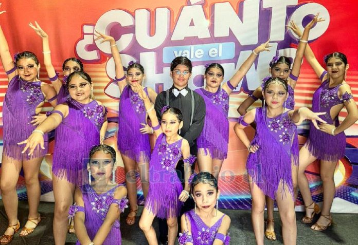 Alumnos del curso Ballroom infantil de la Academia Arte Aconcagua participaron en un programa de televisión nacional, mostrando una coreografía preparada durante cerca de un año.