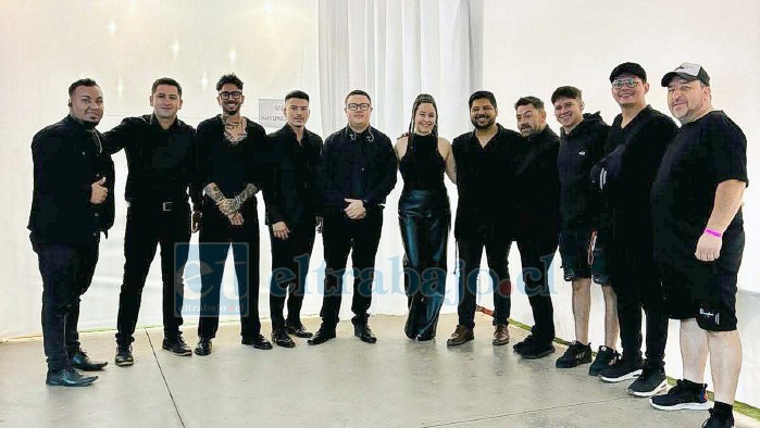 Parte de los músicos profesionales que integrarán la orquesta del Festival Palmenia Pizarro en su edición 2026.