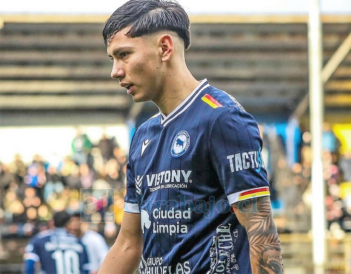 El jugador universitario Fernando Osorio, jugó el año pasado en Provincial Osorno.