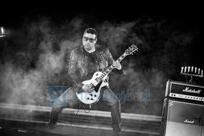 Daniel Jara Galleguillos, primera guitarra.