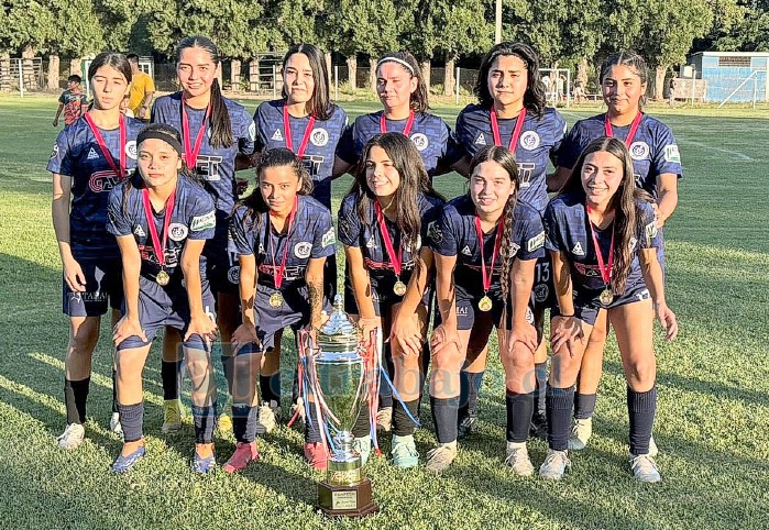 La oncena del Prat llegó a lo más alto en la liga femenina.  