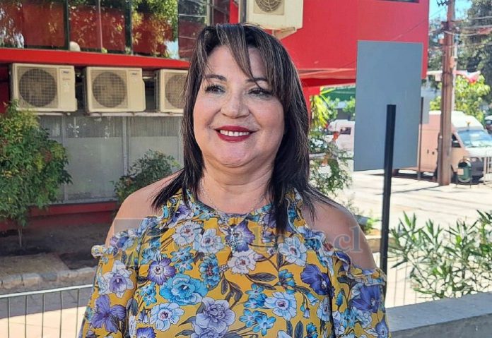 Ruth Delgado, presidenta de la UNCO de San Felipe, destacó la vuelta de los fondos concursables de Codelco.