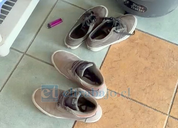 En el primer robo, los delincuentes incluso dejaron sus propias zapatillas en el lugar, llevándose las que utilizaba el propietario para trabajar.