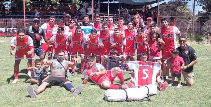 Almendral Alto sorteó un obstáculo muy complejo para meterse en la tercera fase de la ‘Copa de Campeones’.