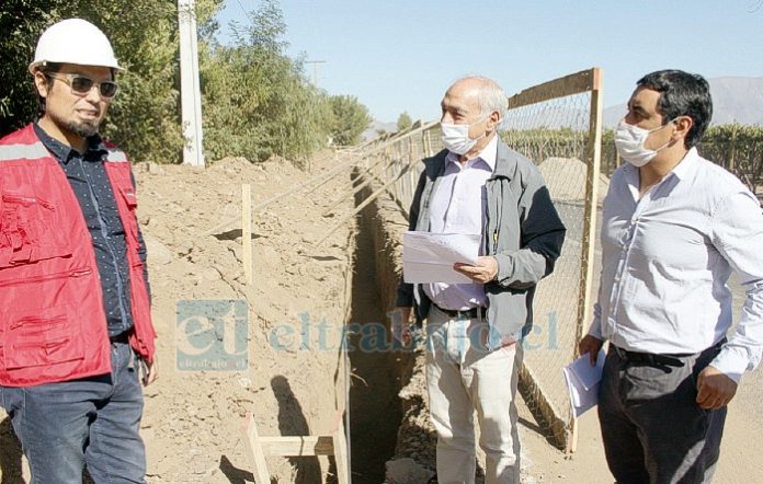 Los trabajos partieron el 2020 y transcurridos 6 años los vecinos aún no pueden conectarse a la red del anhelado alcantarillado de La Troya.