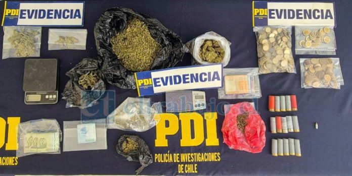 Esta es la evidencia incautada por la PDI.