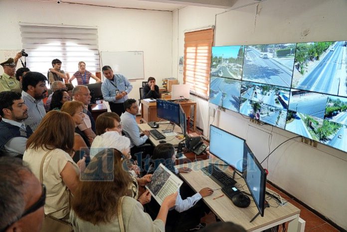 El sistema considera la instalación de 32 cámaras de última tecnología en 20 puntos estratégicos de la comuna.