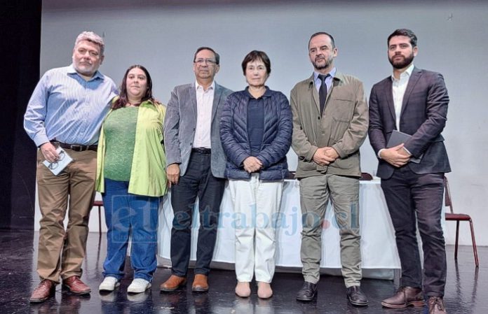 Autoridades piden congelar tarifas del transporte por el alza en el precio de los combustibles.