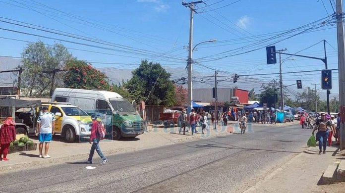 Delegado provincial se reunió con dirigentes de la feria de Diego de Almagro para fortalecer las fiscalizaciones y controles (Imagen de archivo).