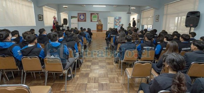 Ceremonia realizada en el Liceo Industrial de nuestra comuna.