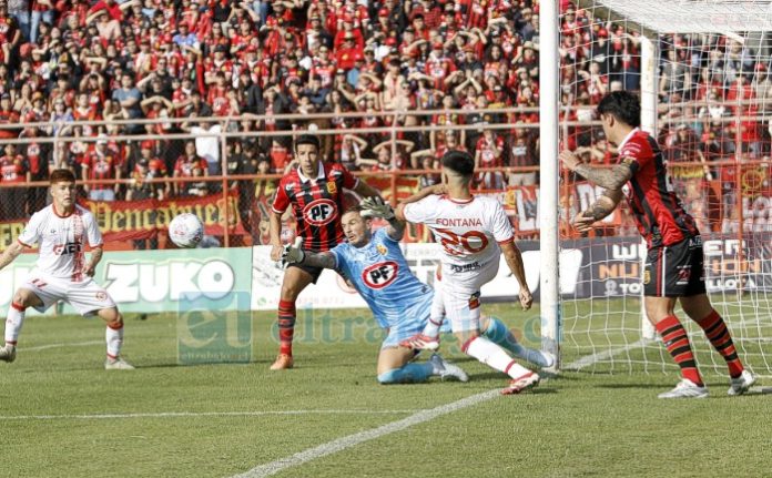 Agustín Fontana fue clave en el triunfo al hacer las dos asistencias que terminaron en goles para el Uní Uní (Foto: Jaime Gómez Corales).