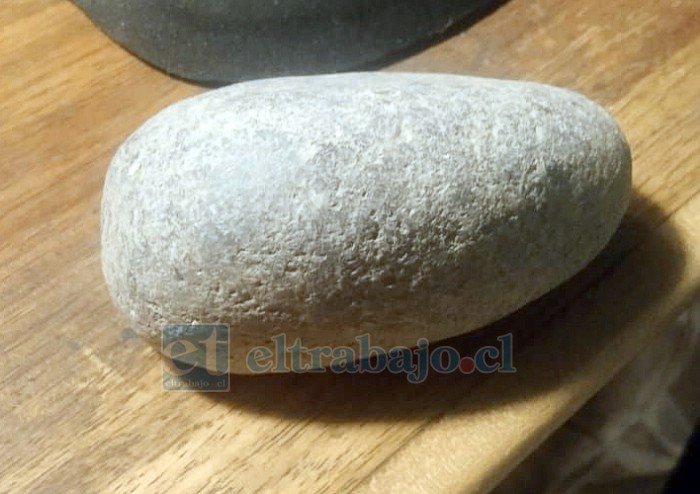 Esta fue la última piedra lanzada a una vivienda en el pasaje Balmaceda.
